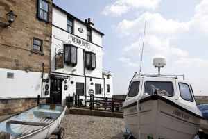 christina robin hoods bay 24 sm.jpg